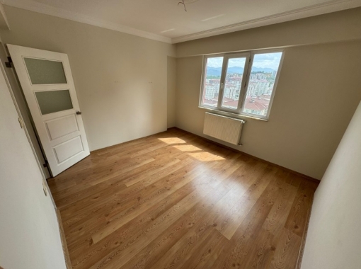 ÇUKURÇAYIR İDEAL EVLERDE KİRALIK DAİRE